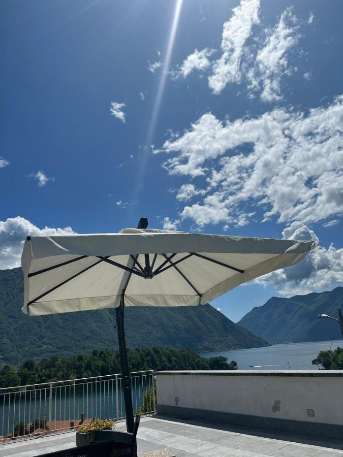 La Terrazza Sul Lago Оссуччо Экстерьер фото